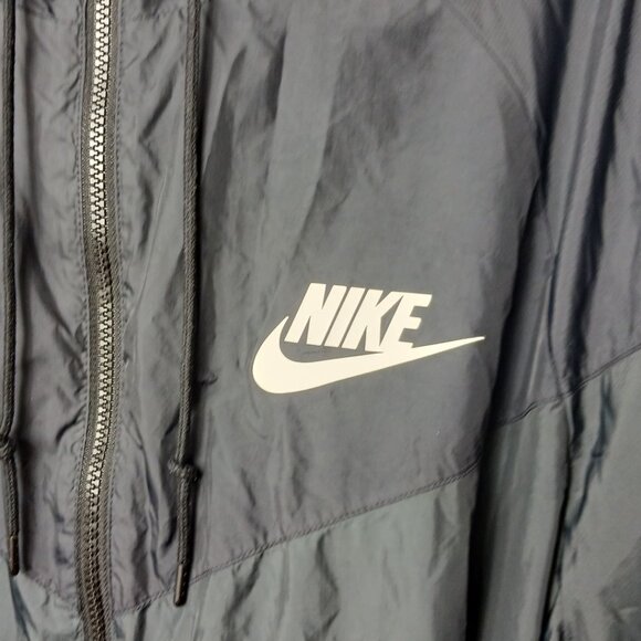 Nike Mens  Hooded Windbreaker Jacket Lightweight Zip-Up With Logo Black/ Gray - Picture 4 of 14